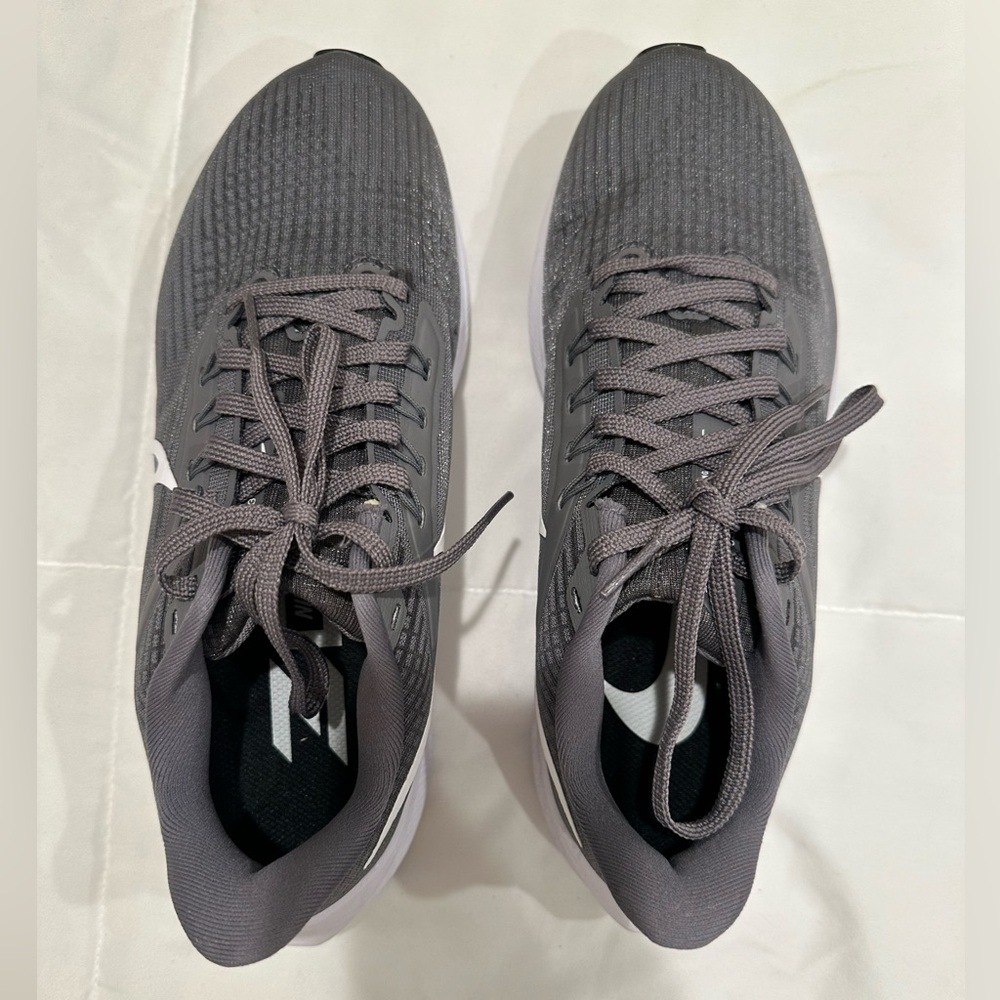 Womens Nike Pegasus 40 Air Zoom Running Shoe